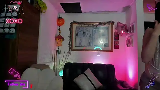 LauGrayJ online show from 18, 3, 2025