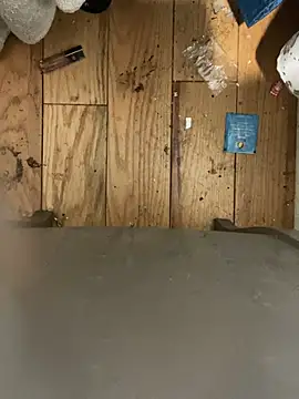 AUNYXXX online show from 16, 3, 2025