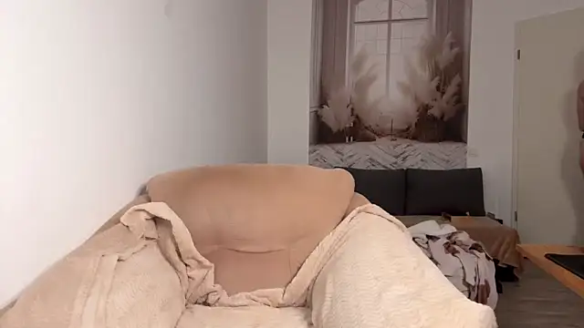 Caliiie-of online show from 13, 10, 2025