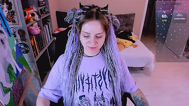 NaniMoore online show from 6, 12, 2024