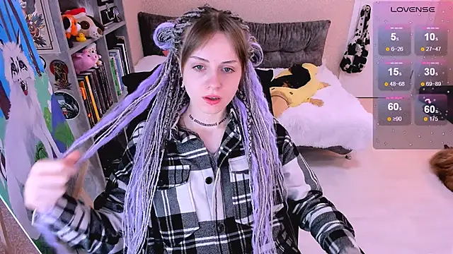 NaniMoore online show from 10, 12, 2024