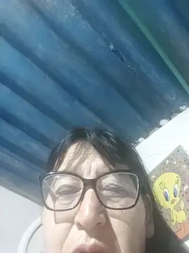 clarita 01 online show from 29, 7, 2026