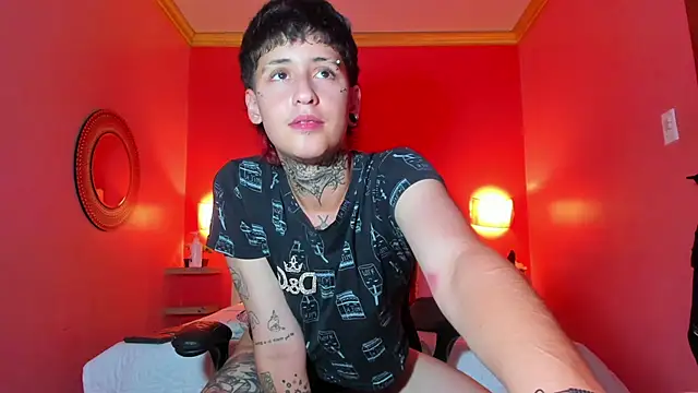 Snapshot of Ethan_lennox chatting on 2, 11, 2025 Ethan lennox online show from 2, 11, 2025