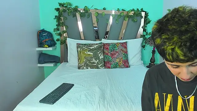 Snapshot of Ethan_lennox chatting on 11, 3, 2026 Ethan lennox online show from 11, 3, 2026