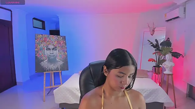 JANYLOVE   online show from 4, 11, 2025