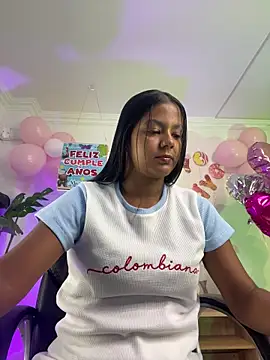 Snapshot of JANYLOVE__ chatting on 18, 6, 2026 JANYLOVE online show from 18, 6, 2026