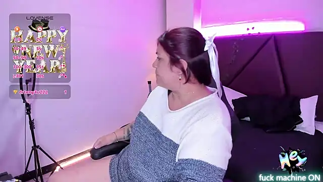 Karlee Greys  online show from 3, 1, 2025