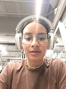  vaness online show from 8, 1, 2025