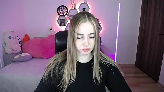 SabrinViolet online show from 3, 5, 2026