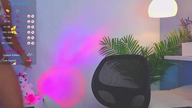 Snapshot of catalina__lovers chatting on 6, 2, 2025 catalina  lovers online show from 6, 2, 2025