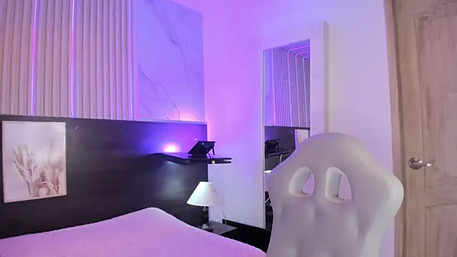 Snapshot of Violet_spencer chatting on 20, 1, 2025 Violet spencer online show from 20, 1, 2025