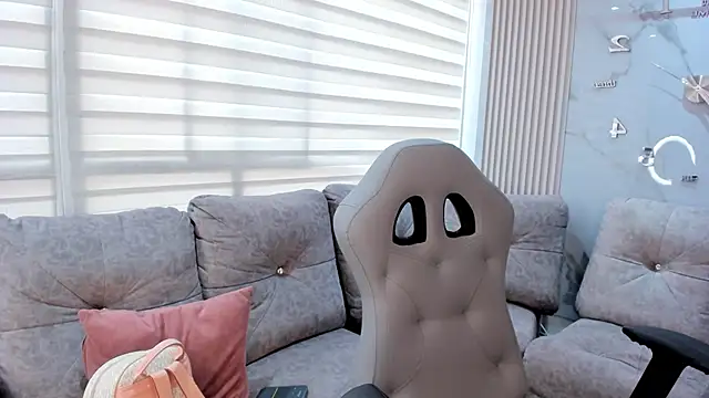 Snapshot of Violet_spencer chatting on 28, 2, 2025 Violet spencer online show from 28, 2, 2025