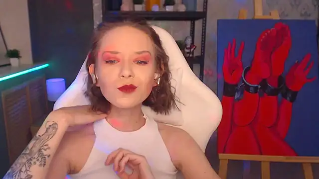 FascinatingEyess online show from 14, 12, 2024