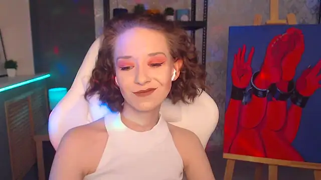 FascinatingEyess online show from 7, 1, 2025