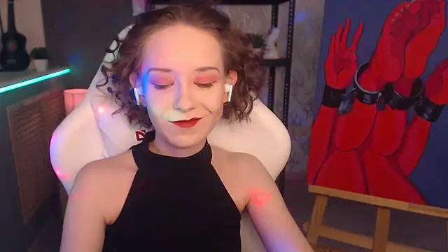 FascinatingEyess online show from 12, 3, 2025