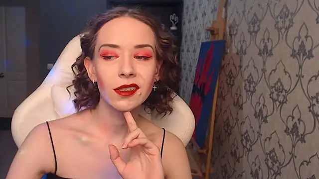 FascinatingEyess online show from 18, 5, 2026