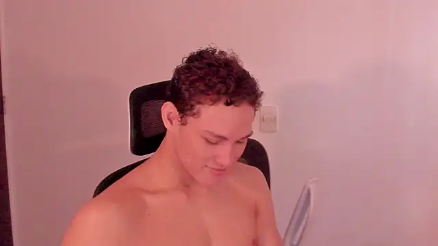 Snapshot of laurent_nova chatting on 20, 3, 2026 laurent nova online show from 20, 3, 2026