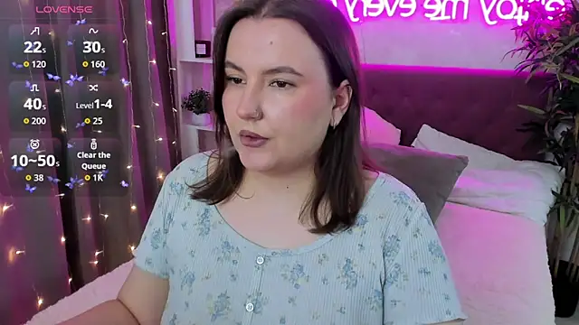 Snapshot of FeralPeach chatting on 1, 3, 2026 FeralPeach online show from 1, 3, 2026