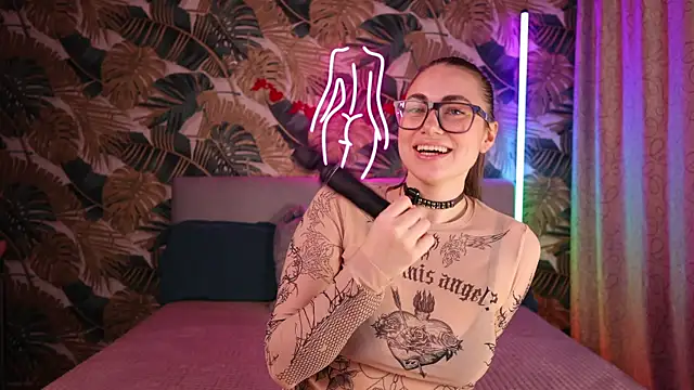 Jinxy Wood online show from 7, 7, 2026