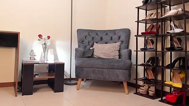 missmabelle online show from 20, 3, 2025