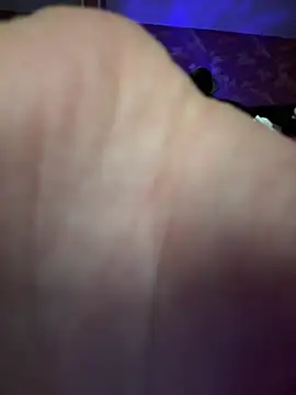 Mia Mayer online show from 30, 1, 2025