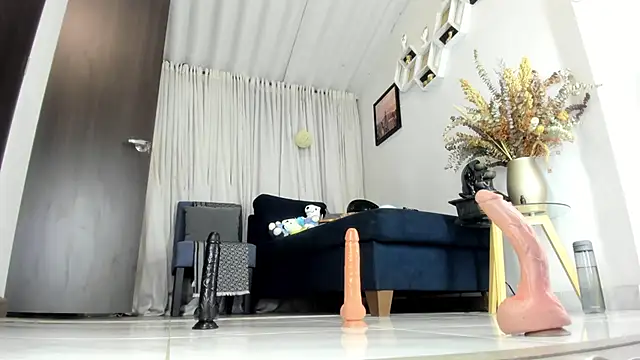 stefany sexy  online show from 5, 5, 2026