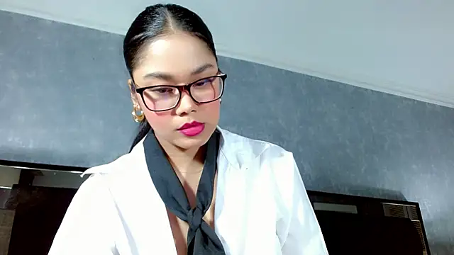 JasmineMoore online show from 30, 9, 2025