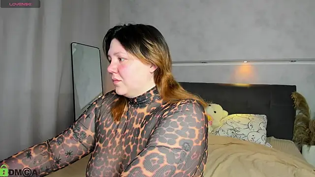 Ruth Oliver online show from 5, 6, 2026