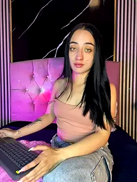 Ady 18 online show from 25, 9, 2025