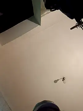 Snapshot of AquaticMovement74 chatting on 11, 9, 2025 AquaticMovement74 online show from 11, 9, 2025