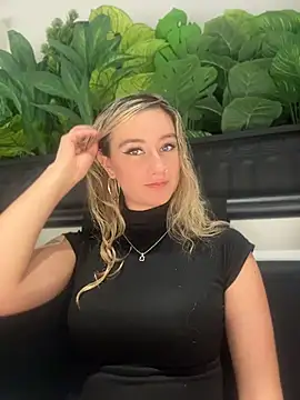 MaryDeniro online show from 1, 5, 2026