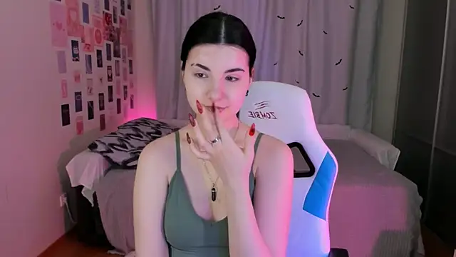 Vanessa Verona online show from 1, 3, 2025