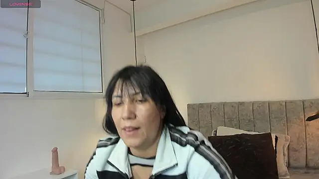 GiaFox  online show from 29, 4, 2026