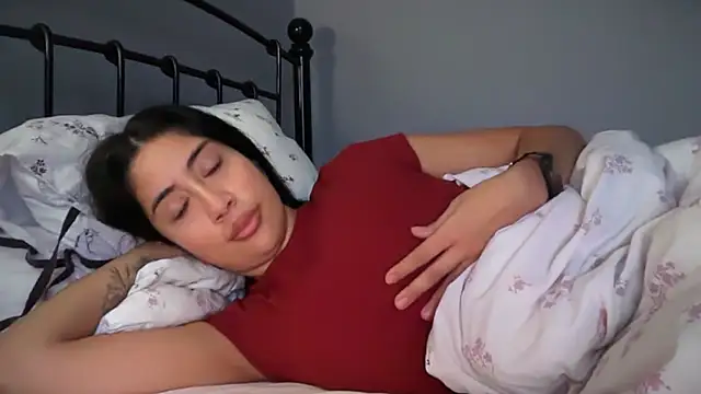 Snapshot of LorenaAnderson chatting on 7, 3, 2026 LorenaAnderson online show from 7, 3, 2026