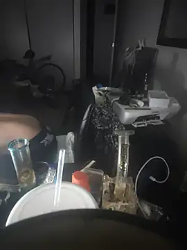 Clearlytothepoint420 online show from 13, 5, 2026