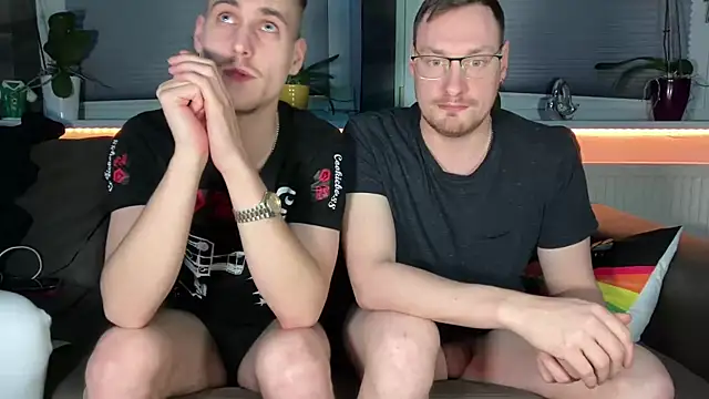 Snapshot of Cookieboy88 chatting on 15, 2, 2025 Cookieboy88 online show from 15, 2, 2025