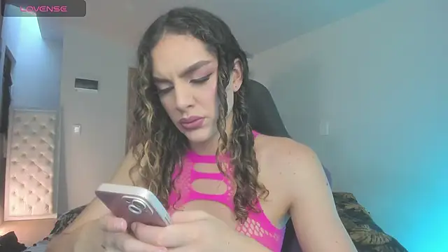 mariiahneedles online show from 29, 6, 2026