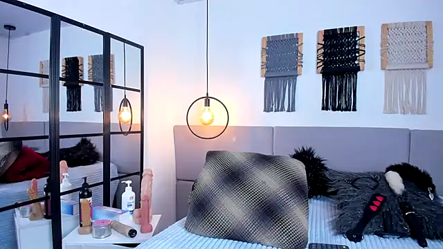 Sweet camille online show from 12, 11, 2025