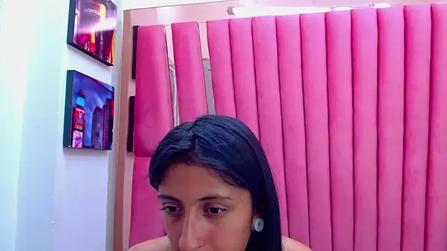 Snapshot of Cameron_cutte chatting on 18, 1, 2025 Cameron cutte online show from 18, 1, 2025