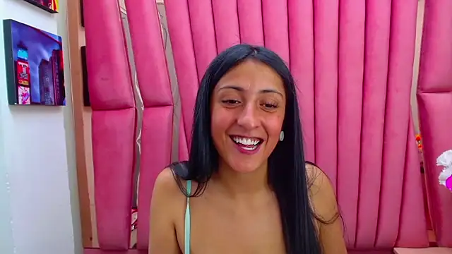 Snapshot of Cameron_cutte chatting on 22, 1, 2025 Cameron cutte online show from 22, 1, 2025