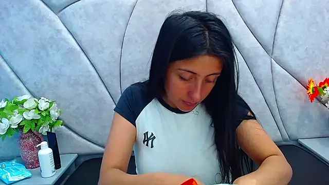 Snapshot of Cameron_cutte chatting on 26, 1, 2025 Cameron cutte online show from 26, 1, 2025