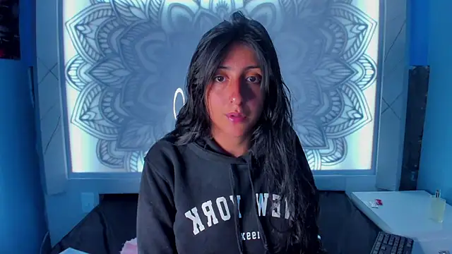 Snapshot of Cameron_cutte chatting on 18, 2, 2025 Cameron cutte online show from 18, 2, 2025