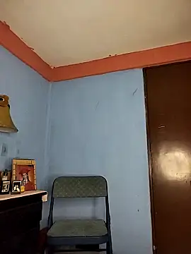 Snapshot of Catalinacandela chatting on 11, 3, 2025 Catalinacandela online show from 11, 3, 2025