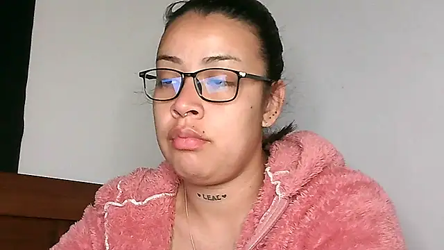 Snapshot of salome__hills1 chatting on 20, 3, 2026 salome hills1 online show from 20, 3, 2026