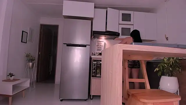 DannaHyde online show from 15, 3, 2025