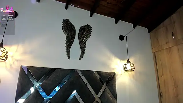 Snapshot of Bianca_zaens2 chatting on 10, 10, 2025 Bianca zaens2 online show from 10, 10, 2025