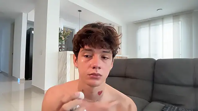 Snapshot of badboy_one_ chatting on 14, 6, 2026 badboy one online show from 14, 6, 2026