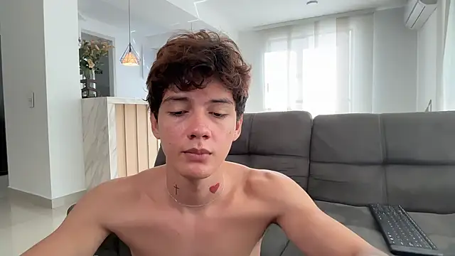 Snapshot of badboy_one_ chatting on 18, 6, 2026 badboy one online show from 18, 6, 2026