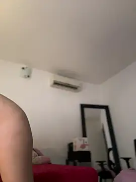 Hips hannah online show from 8, 3, 2025