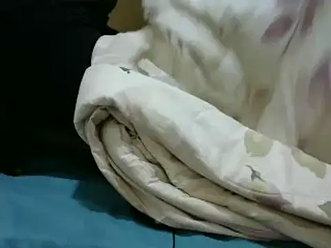 Snapshot of sweet_lily2 chatting on 16, 2, 2025 sweet lily2 online show from 16, 2, 2025